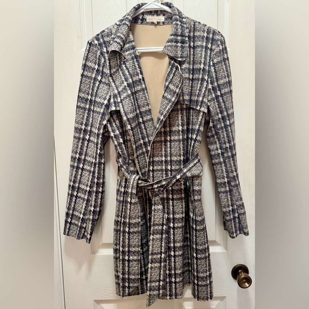 Solitaire Black and Cream Trench Coat